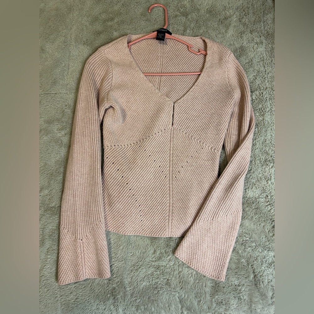 Vintage express bell sleeve crotchet blouse.